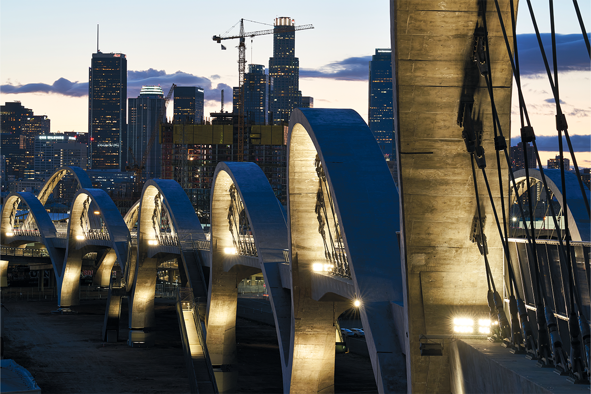 The Sixth Street Bridge in LA. The bridge was designed by Michael Maltzan Architecture. Photo by Páll Stefánsson.