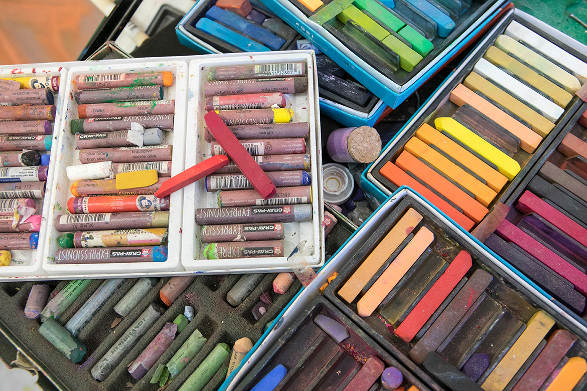 Photo of close-up of pastels.