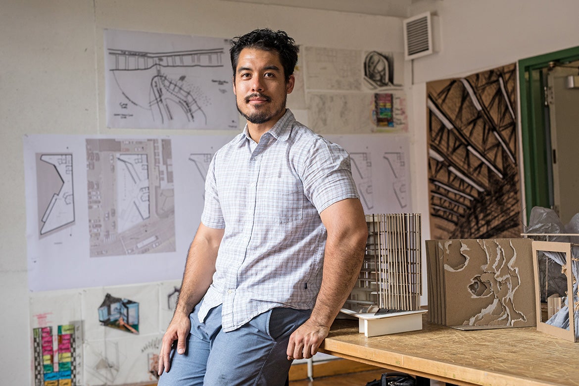 Photo of Chris Villalta MArch 20 in the studio.