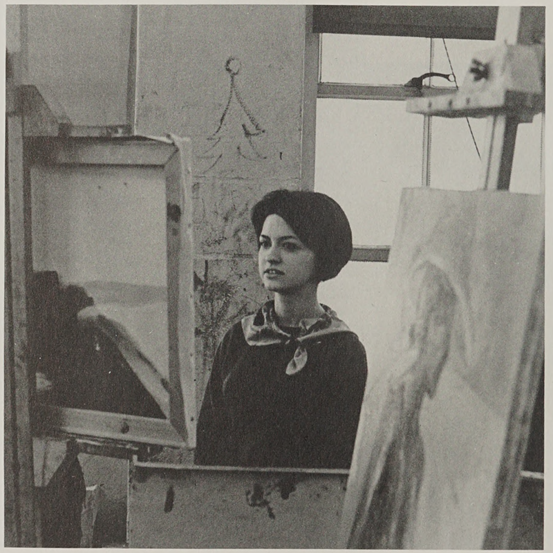 Elissa Scott Della-Piana 64 IL, pictured in her studio as a senior, says that the generosity she experienced from her fellow students is one of the things that motivates her to give to the Materials Fund today.
