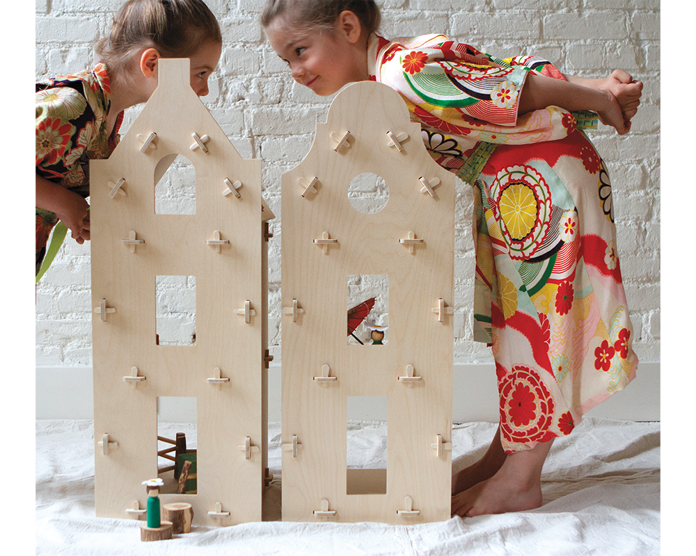 The flat-packed Maquette Kids’ dollhouses can be easily assembled by kids in four simple steps. Photo by Lesley Unruh