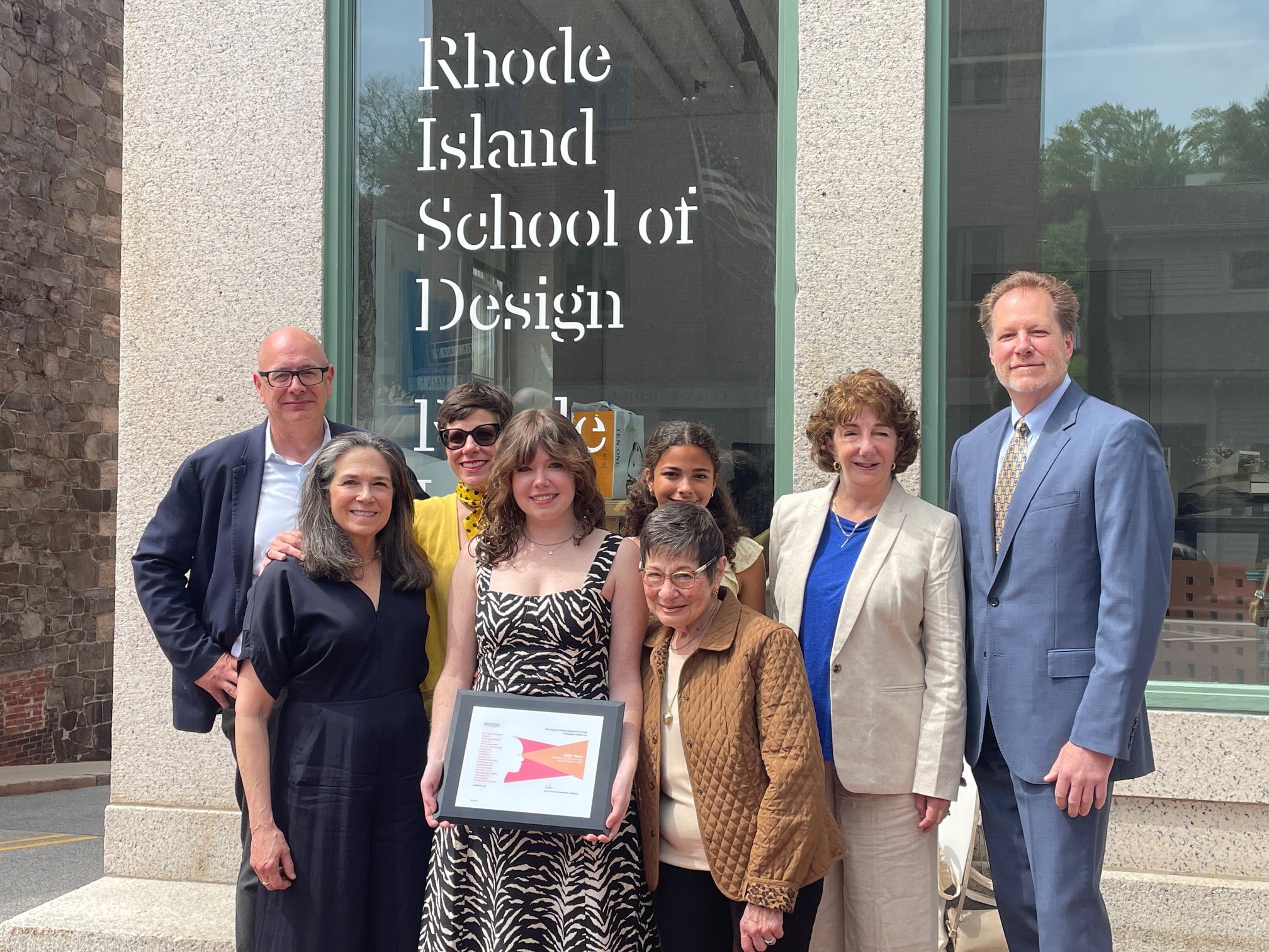 Professor Jonathan Knowles BArch 84, Professor Kyna Leski and members of Victoria's family with Emily Hesse MArch 25 and her family. 