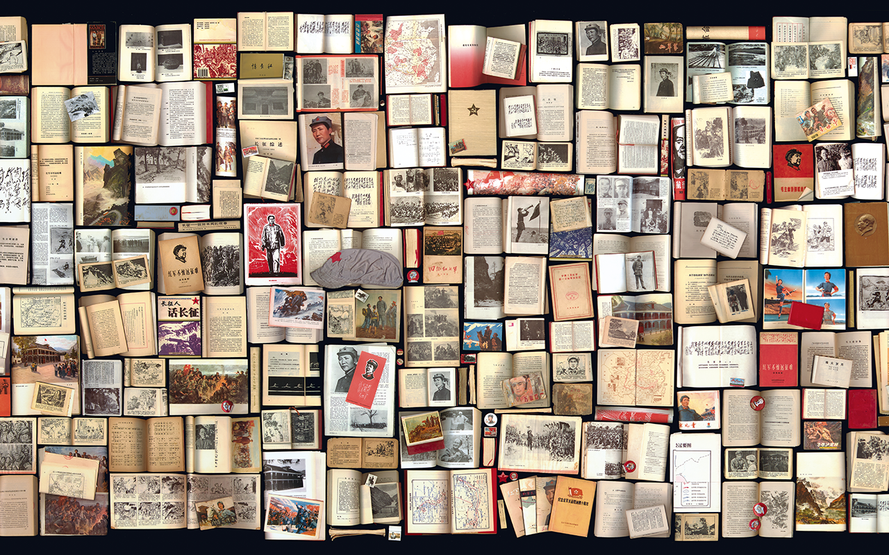 RISD Museum, Providence, RI. Gift of Larry Warsh and Museum purchase. Hong Hao 洪浩, Long March in Panjiayuan B, 2003.